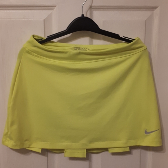 Nike Dresses & Skirts - NIKE GOLF SKIRT